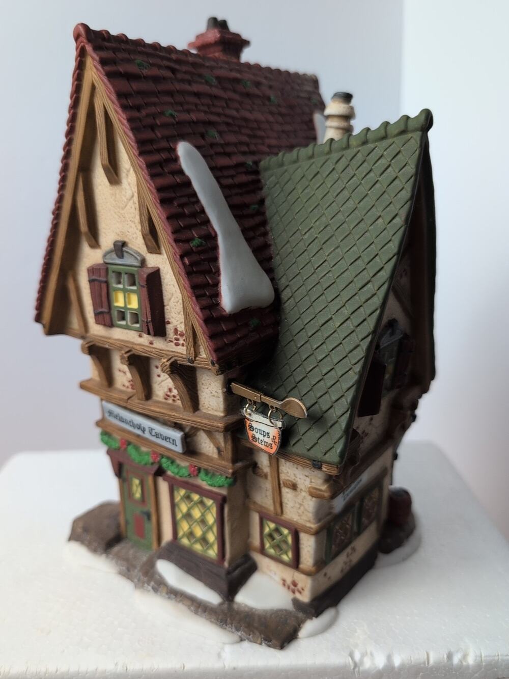 Department 56 The Melancholy Tavern Dickens' Village #58347